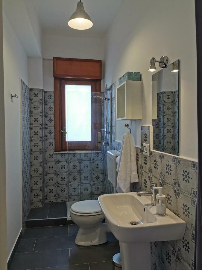パレルモCasamare Sant'Erasmo Sea Viewアパートメント エクステリア 写真